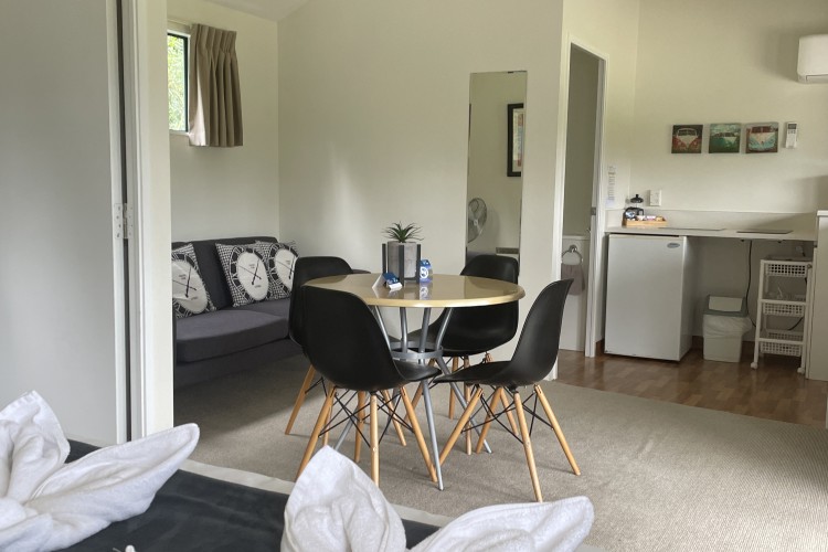 1 bedroom motel7