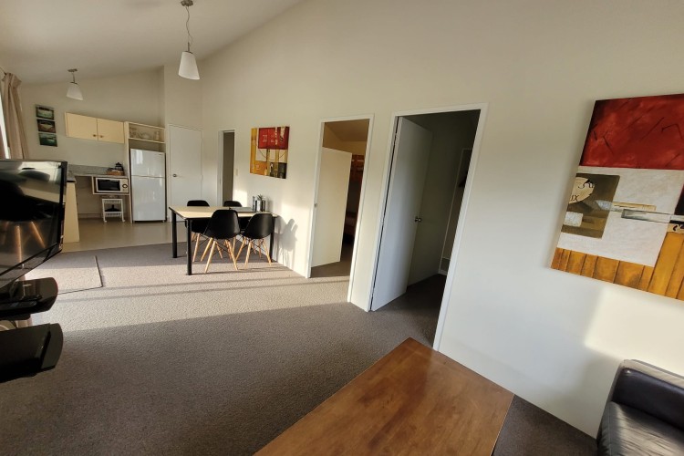 2 Bedroom Motel 4
