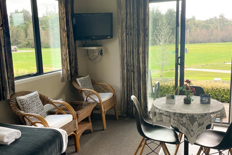 ensuite cabin11