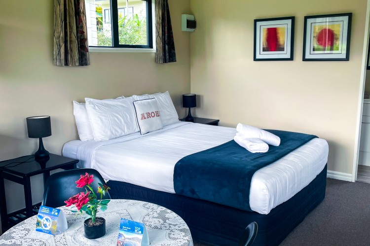 ensuite cabin12